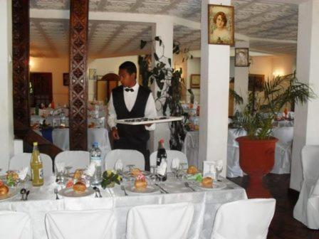 Les Hautes Terres Hotel Antananarivo Restaurant photo